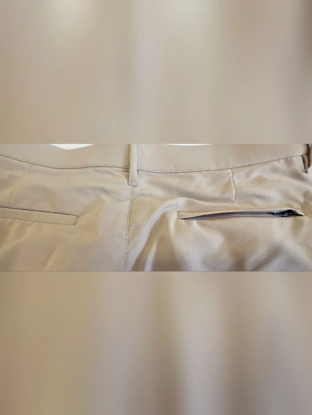 Banana Republic Men’s 36x30 Khaki Performance Pants Stretch Zip Pockets